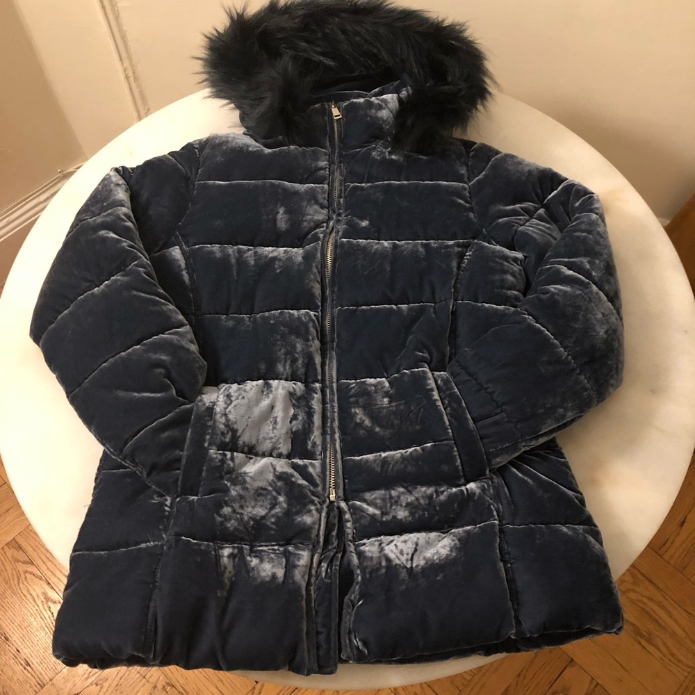 Loft Blue Velvet Puffer with Faux Fur Size Small